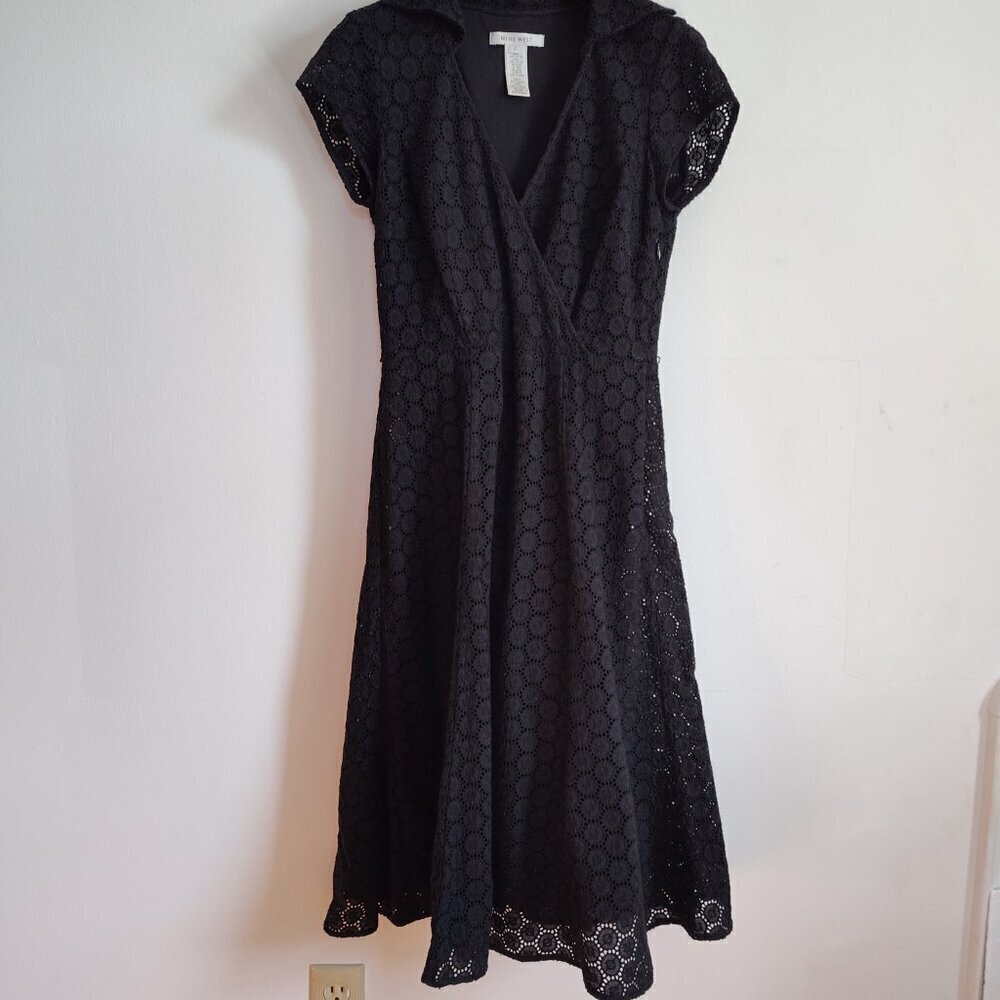 Ladies SZ 2 Nine West Black Eyelet Dress